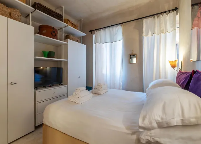 Appartement Torre Argentina - Charme Holidays *